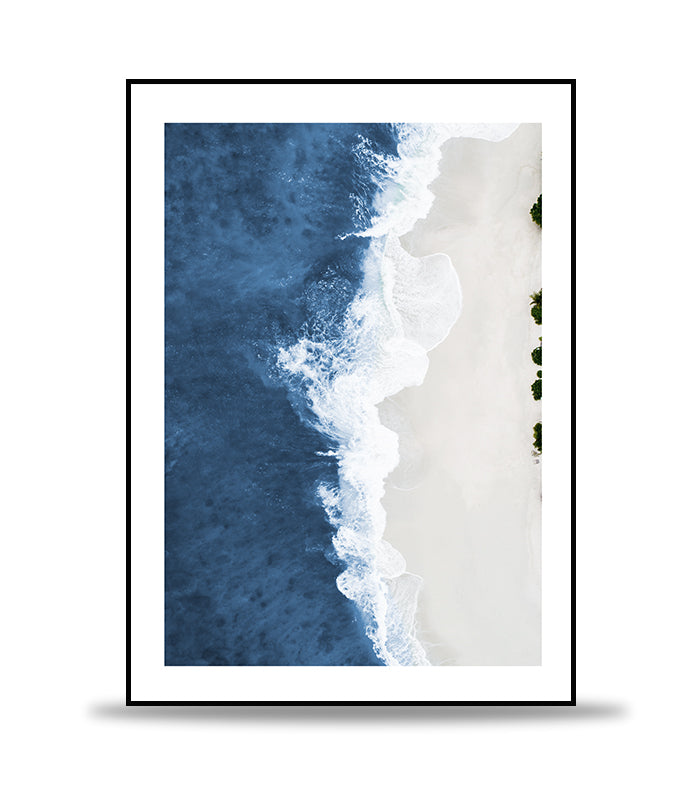Santorini sea splash